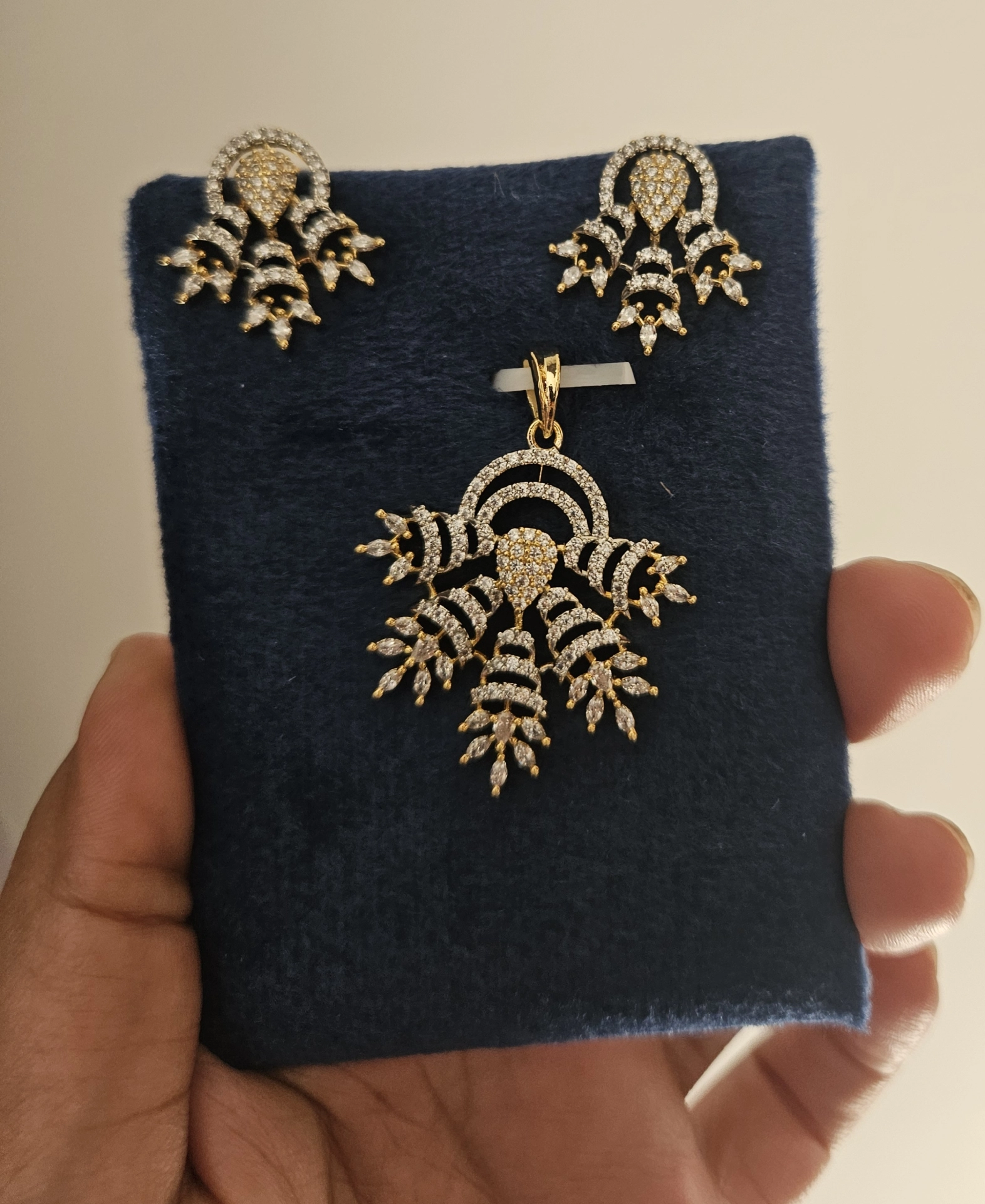 Main Product Image